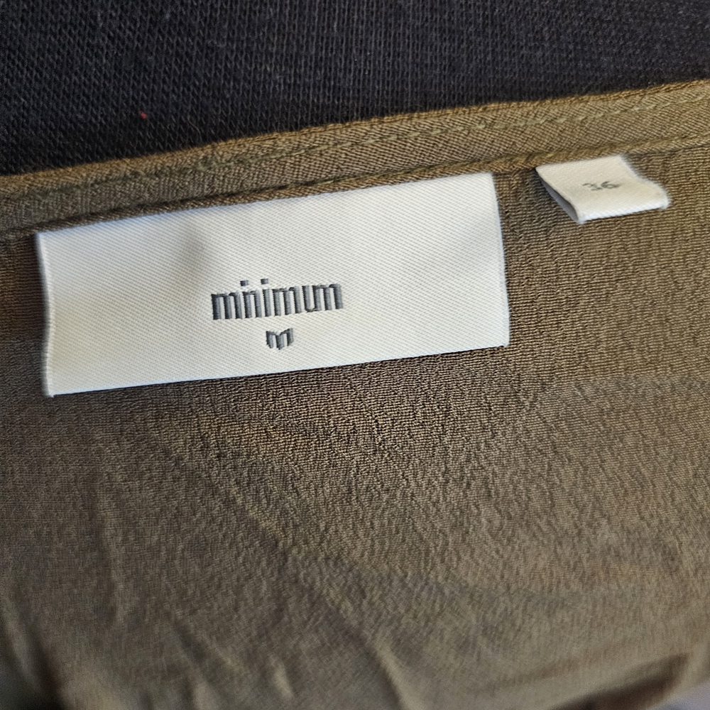 Minimum Top - Picture 4 of 5
